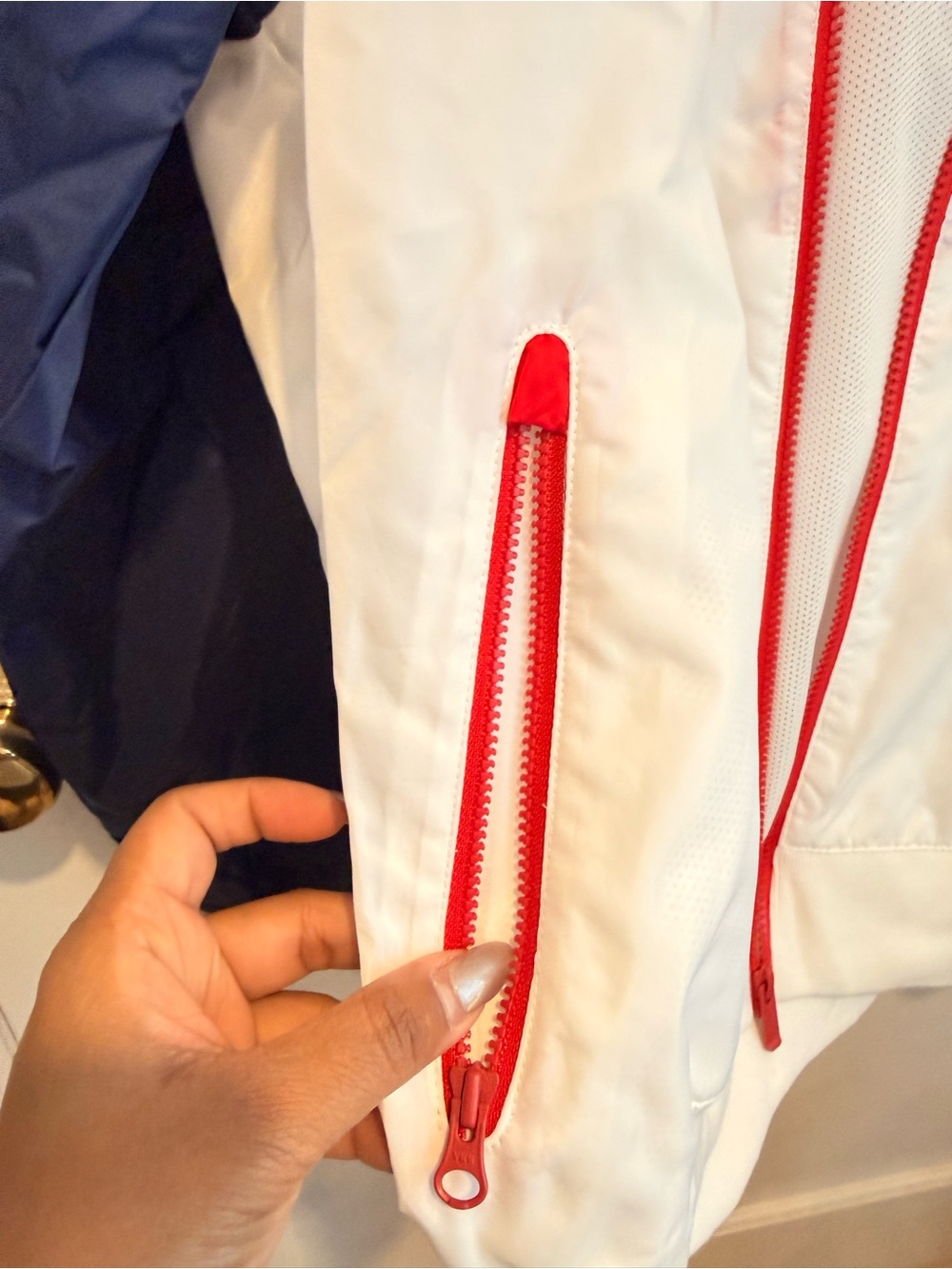 Nike Colorblock Hooded Windbreaker Jacket - Red / White / Navy - Picture 3 of 6